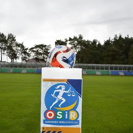 Osrodek Sportu I Rekreacji W Janowcu Wielkopolskim Hotel